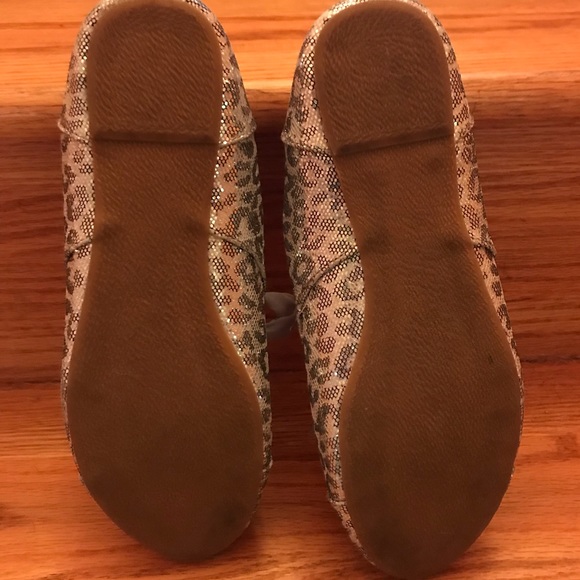 🖤WORN TWICE Glitter Leopard Ballet Flats🖤 - Picture 4 of 4